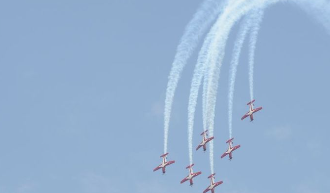 Keren, Jupiter Aerobatic Team TNI AU Tampil di Singapore Air Show 2022